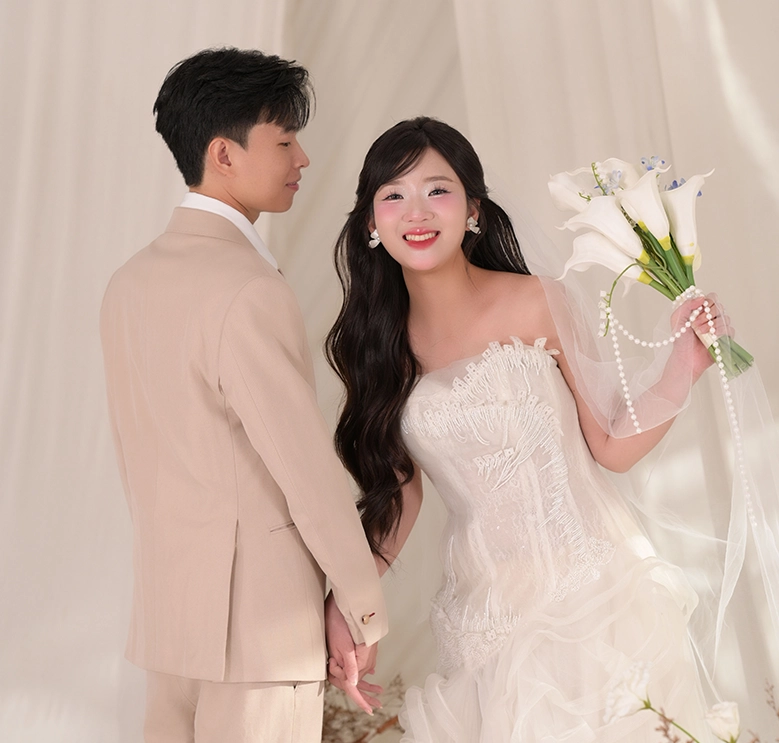 Chí Thiện & Ánh Nguyệt